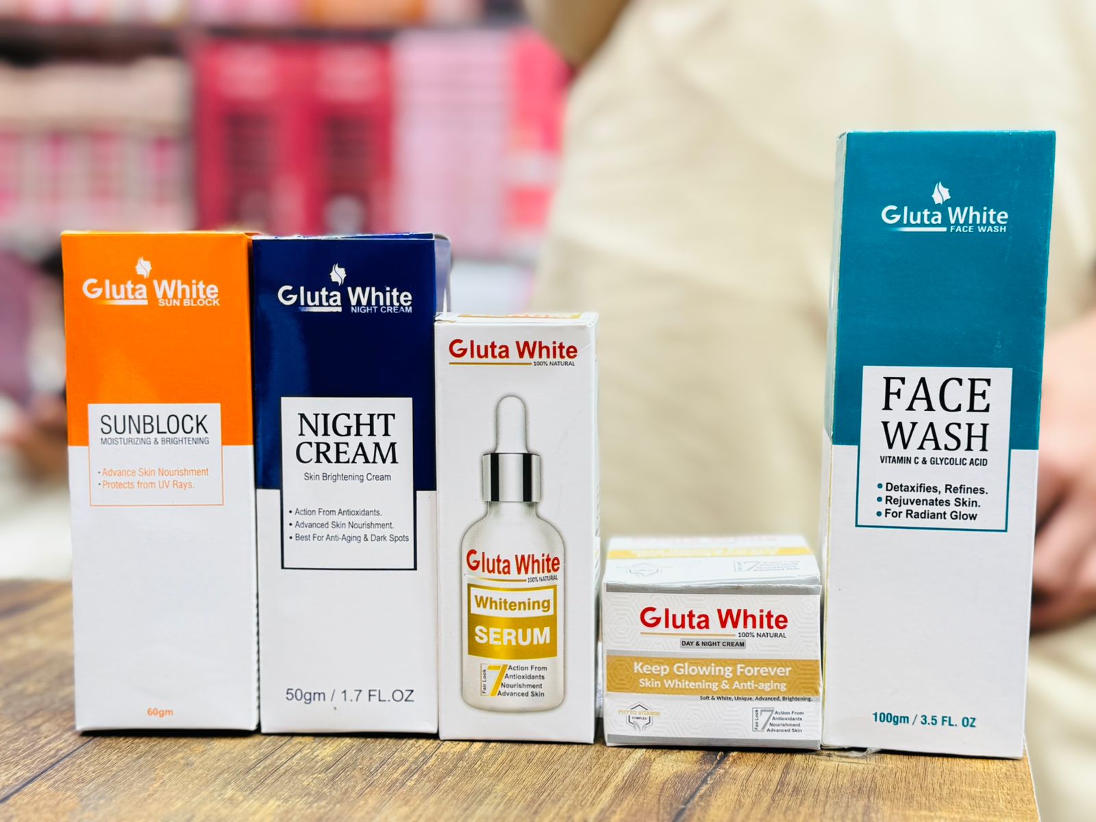 Gluta White 5 Piece Skin Care Set Brightening